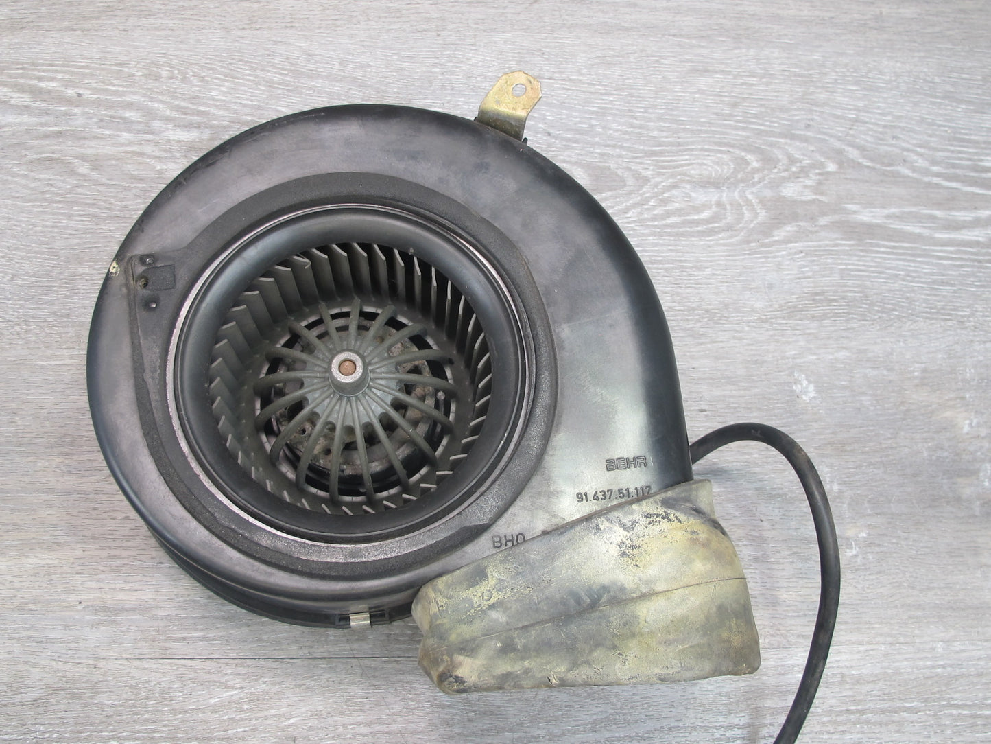 1984-1995 Porsche 928 S4 A/C Heater Blower Motor Fan 92857426704