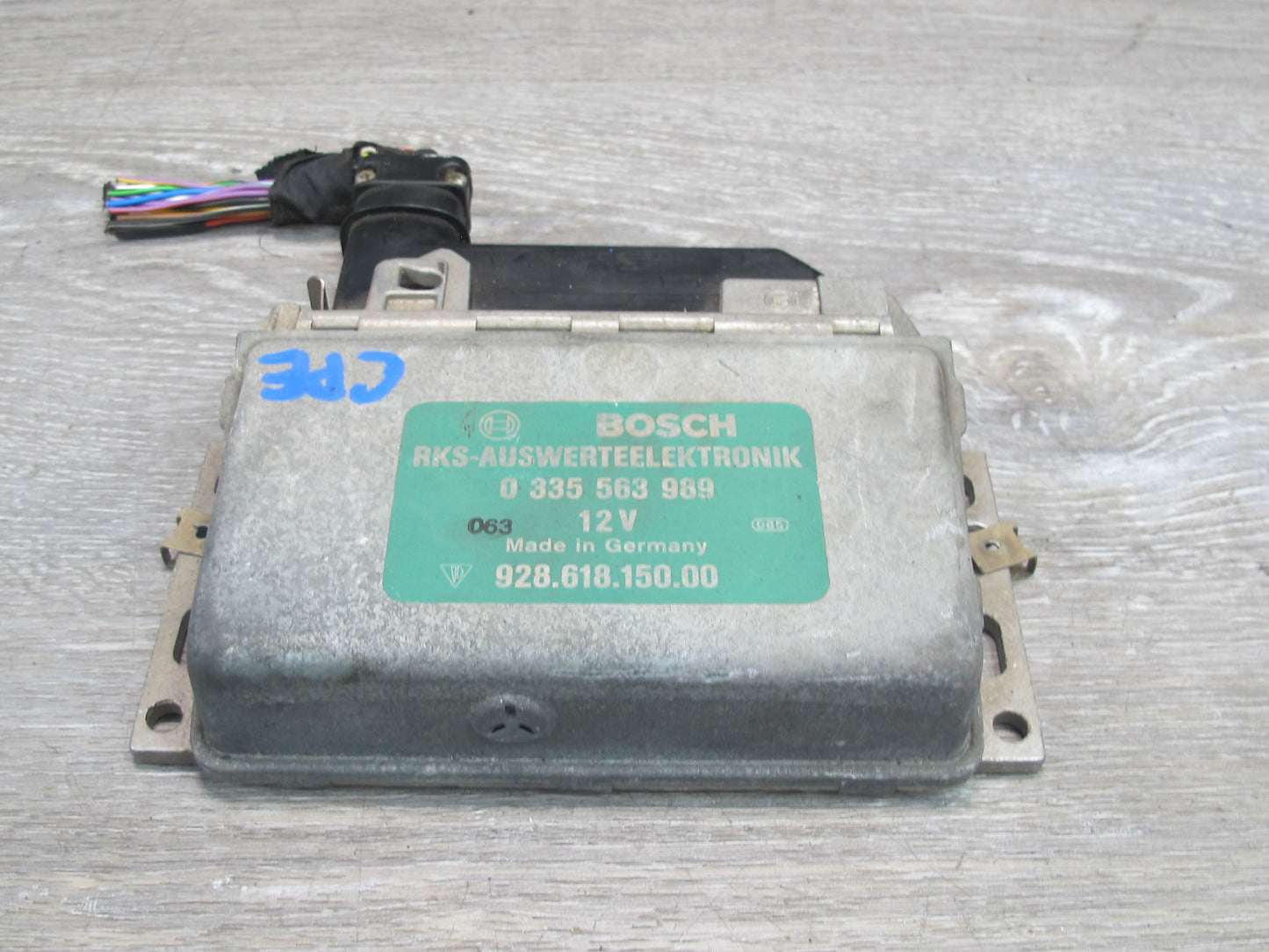 1990-1995 Porsche 928 S4 Tire Pressure Control Module Computer Unit 92861815000