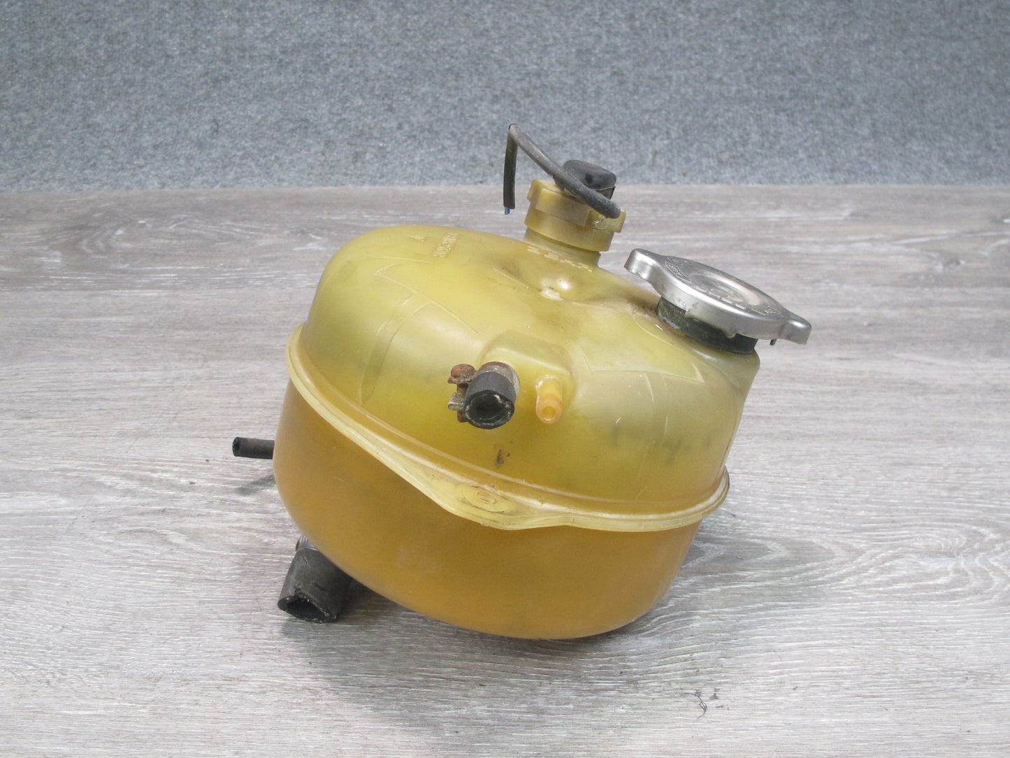 1984-1995 Porsche 928 S4 Engine Coolant Expansion Overflow Reservoir Tank Bottle