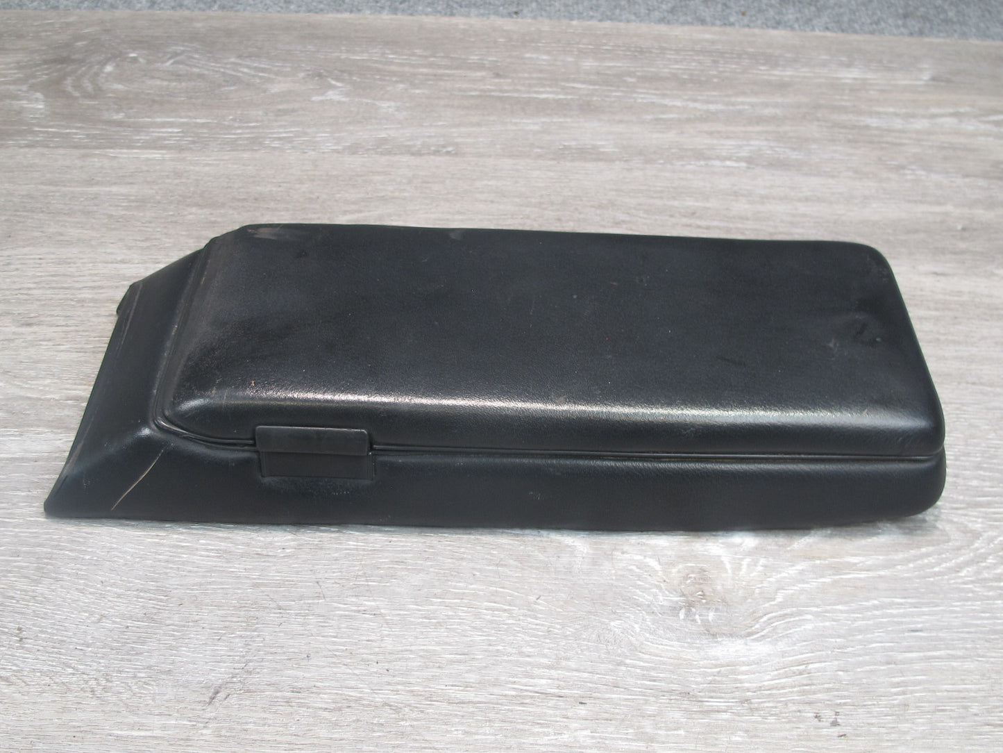 1984-1995 Porsche 928 S4 Front Center Console Arm Rest Storage Compartment Black