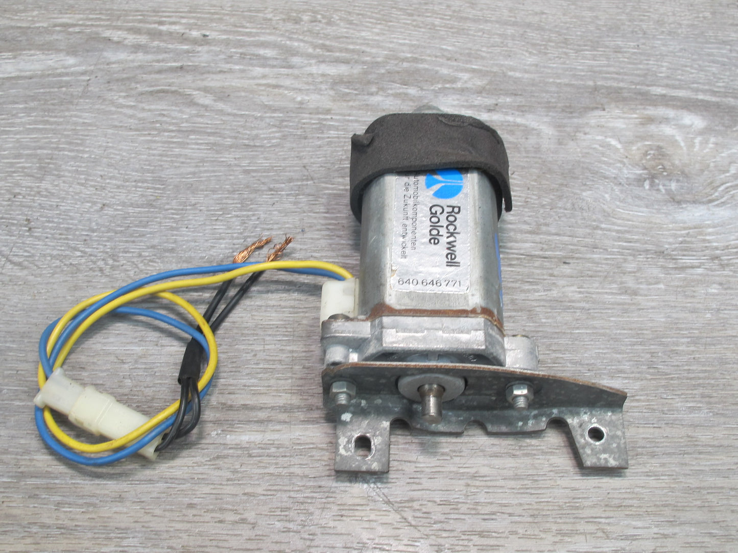 1984-1995 Porsche 928 S4 Upper Power Sunroof Moon Roof Window Motor