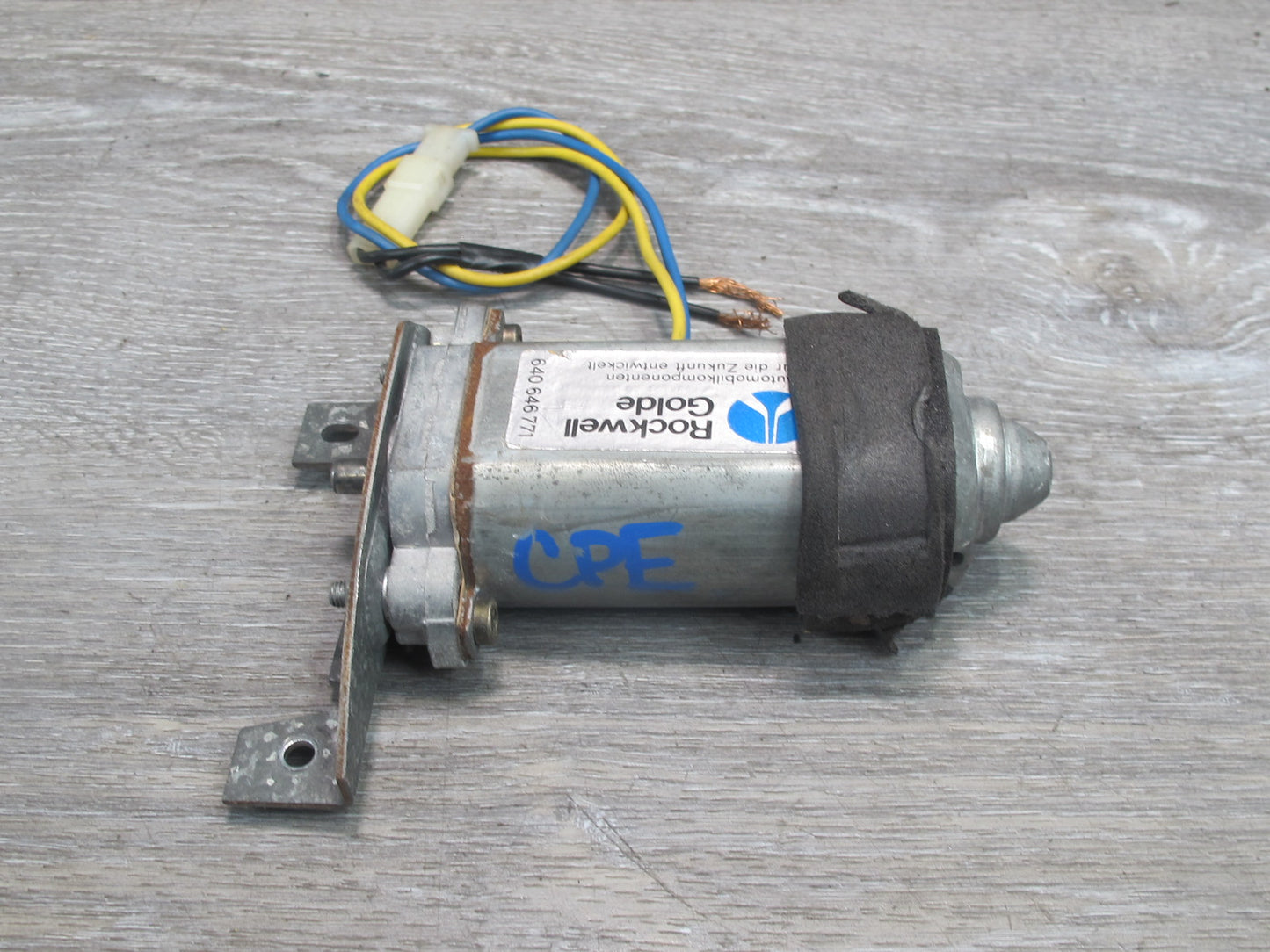 1984-1995 Porsche 928 S4 Upper Power Sunroof Moon Roof Window Motor