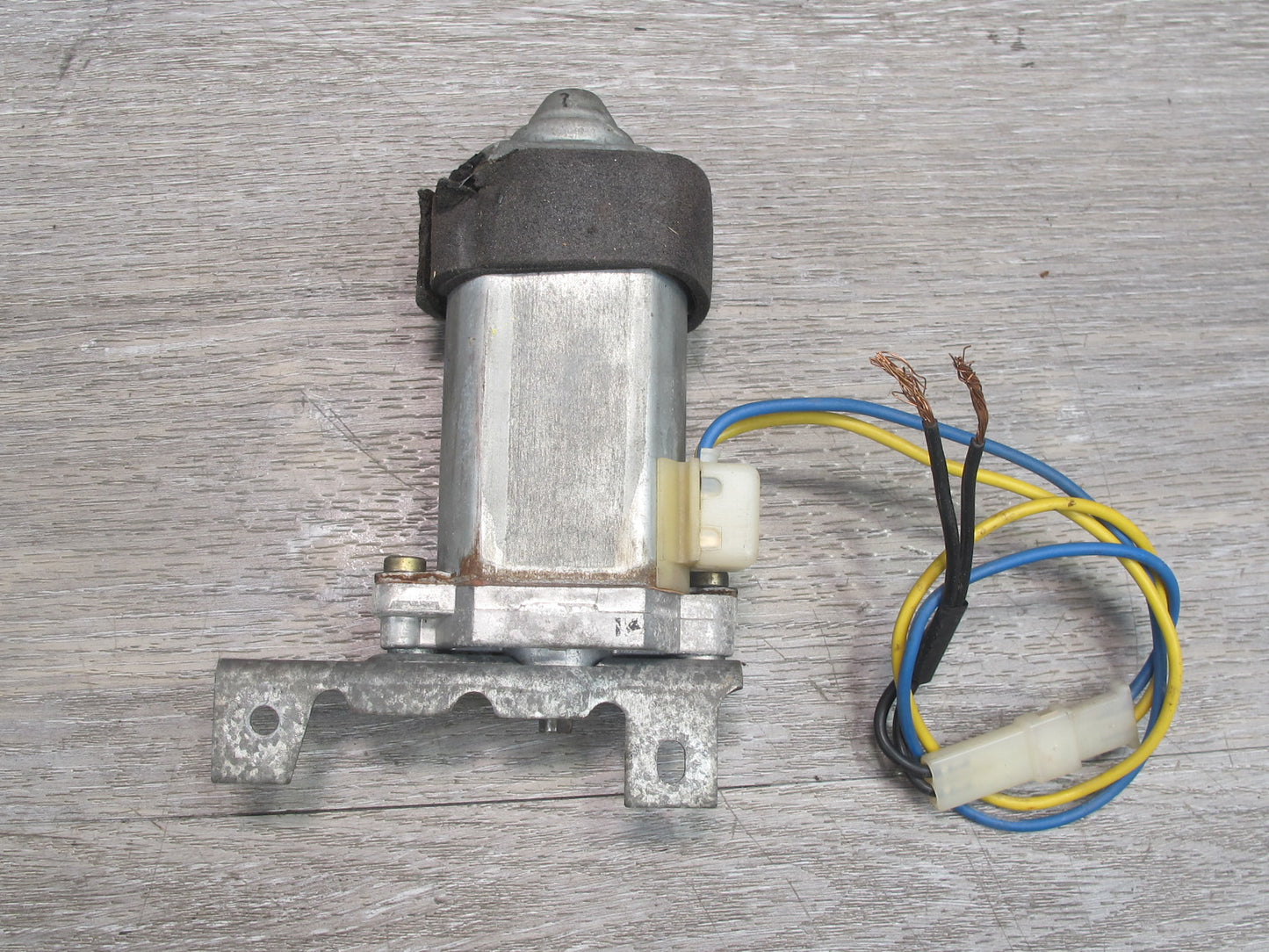 1984-1995 Porsche 928 S4 Upper Power Sunroof Moon Roof Window Motor