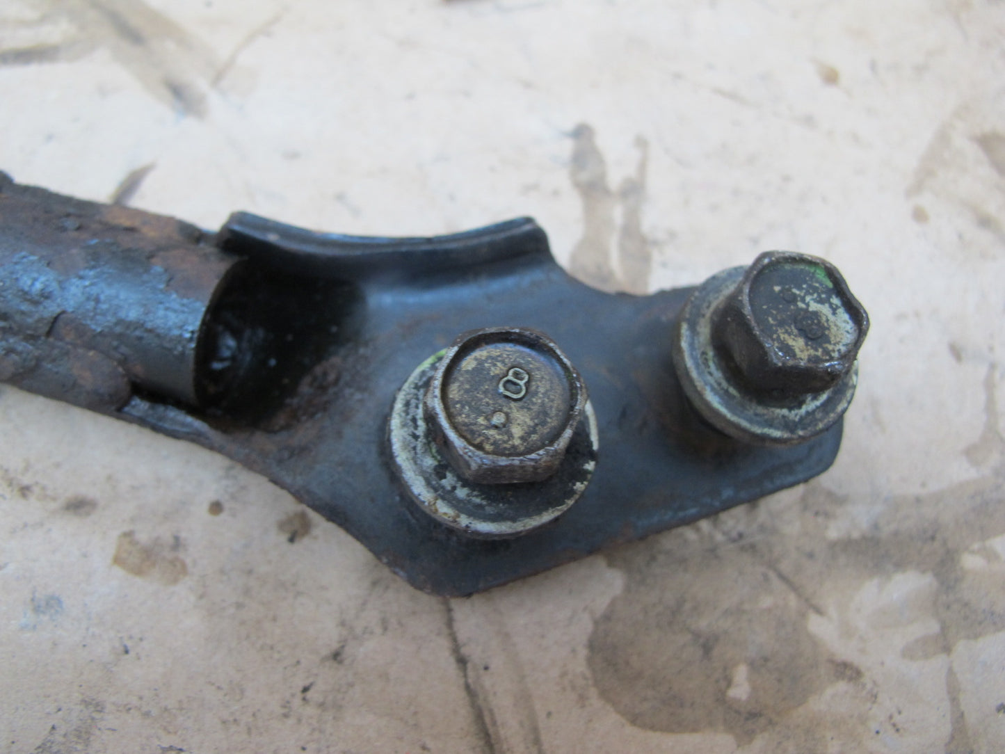 92-00 Lexus JZZ31L SC300 SC400 Set of 2 Front Crossmember Stay Bracket OEM