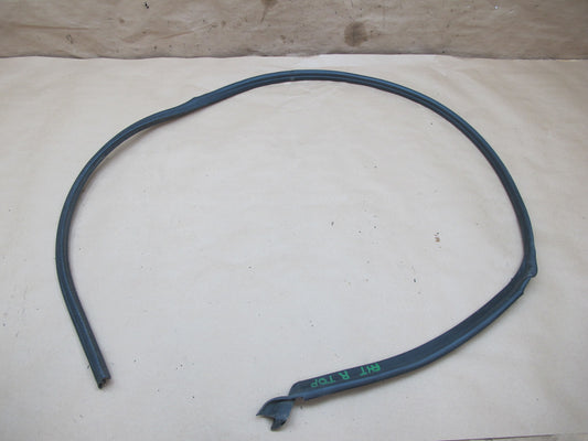 2003-2009 Hummer H2 Front Right Door Upper Weatherstrip Rubber Seal