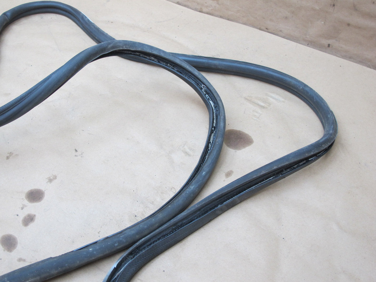 86-89 Porsche 944 Door Trunk Weatherstrip Rubber Seal Gasket Set OEM