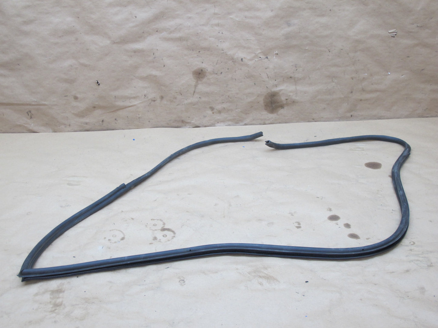 86-89 Porsche 944 Door Trunk Weatherstrip Rubber Seal Gasket Set OEM