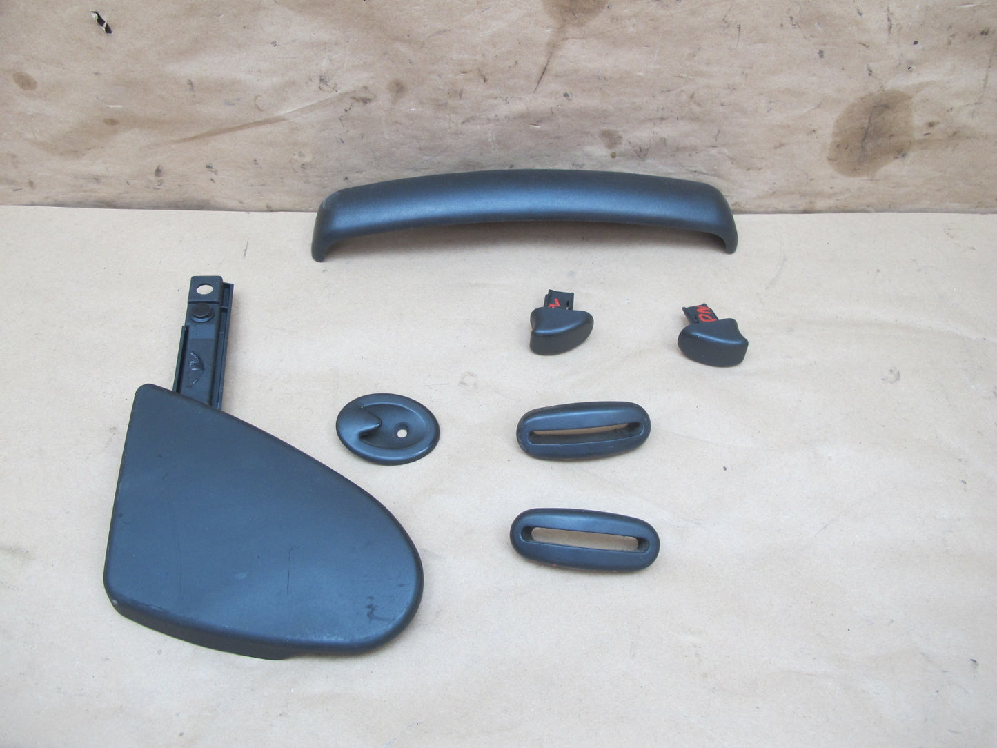 1999-2005 Porsche 911 996 Front Left Side Seat Adjustment Knob Track Trim Set