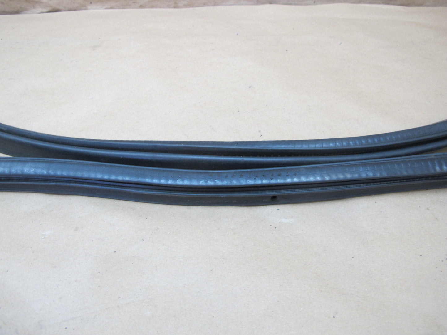 92-96 Lexus SC300 SC400 Underhood Trunk Door Weatherstrip Rubber Seal Set OEM