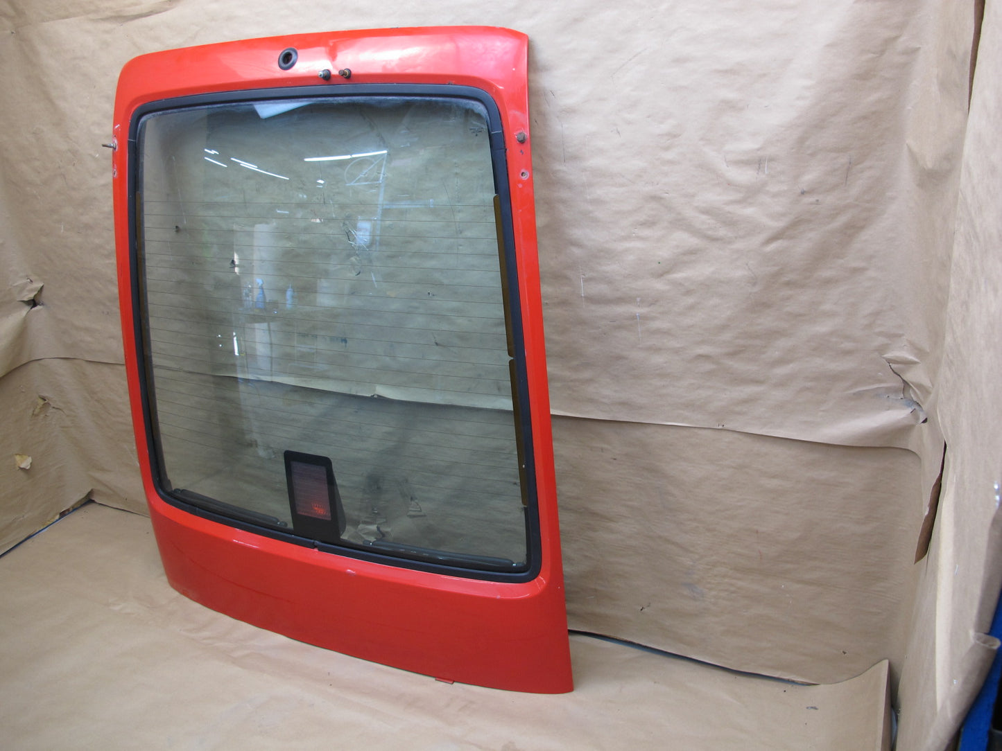 1987-1991 PORSCHE 928 S4 REAR HATCH TRUNK LID LIFTGATE W/ GLASS RED