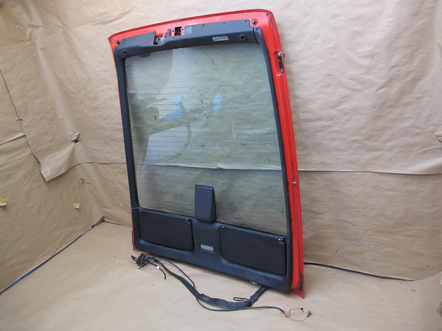 1987-1991 PORSCHE 928 S4 REAR HATCH TRUNK LID LIFTGATE W/ GLASS RED