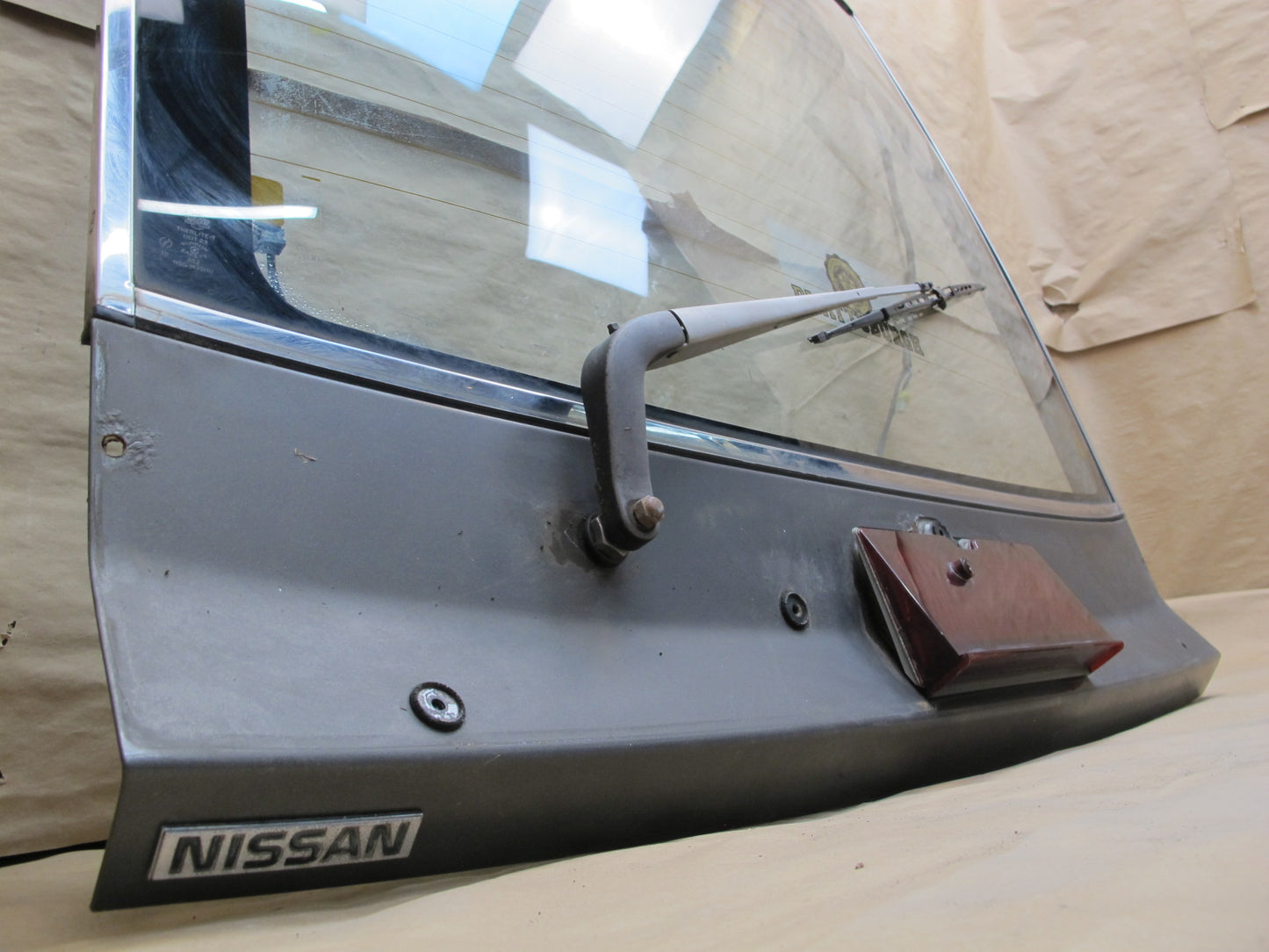 84-86 Nissan Z31 300ZX 2+0 Rear Tailgate Liftgate Panel w Glass & Wiper OEM