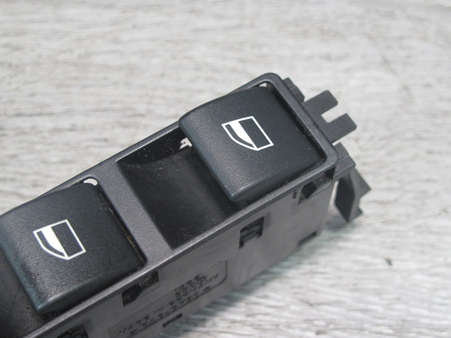 01-06 BMW E46 Convertible Right Power Window Switch 6902178 OEM