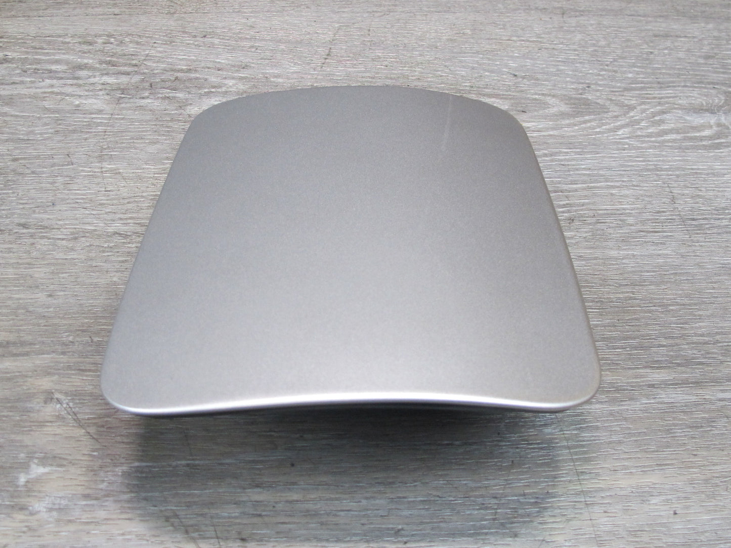 95-97 Lexus LS400 UCF20 Fuel Tank Filler Door Lid Cover OEM