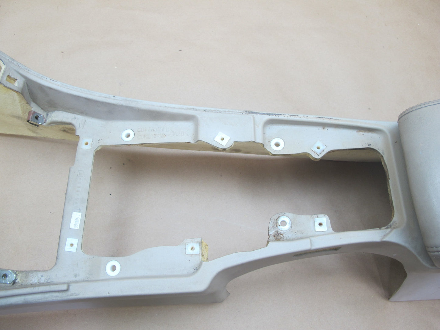95-00 Lexus SC400 SC300 Center Console Trim Cover Panel w Armrest Ivory OEM