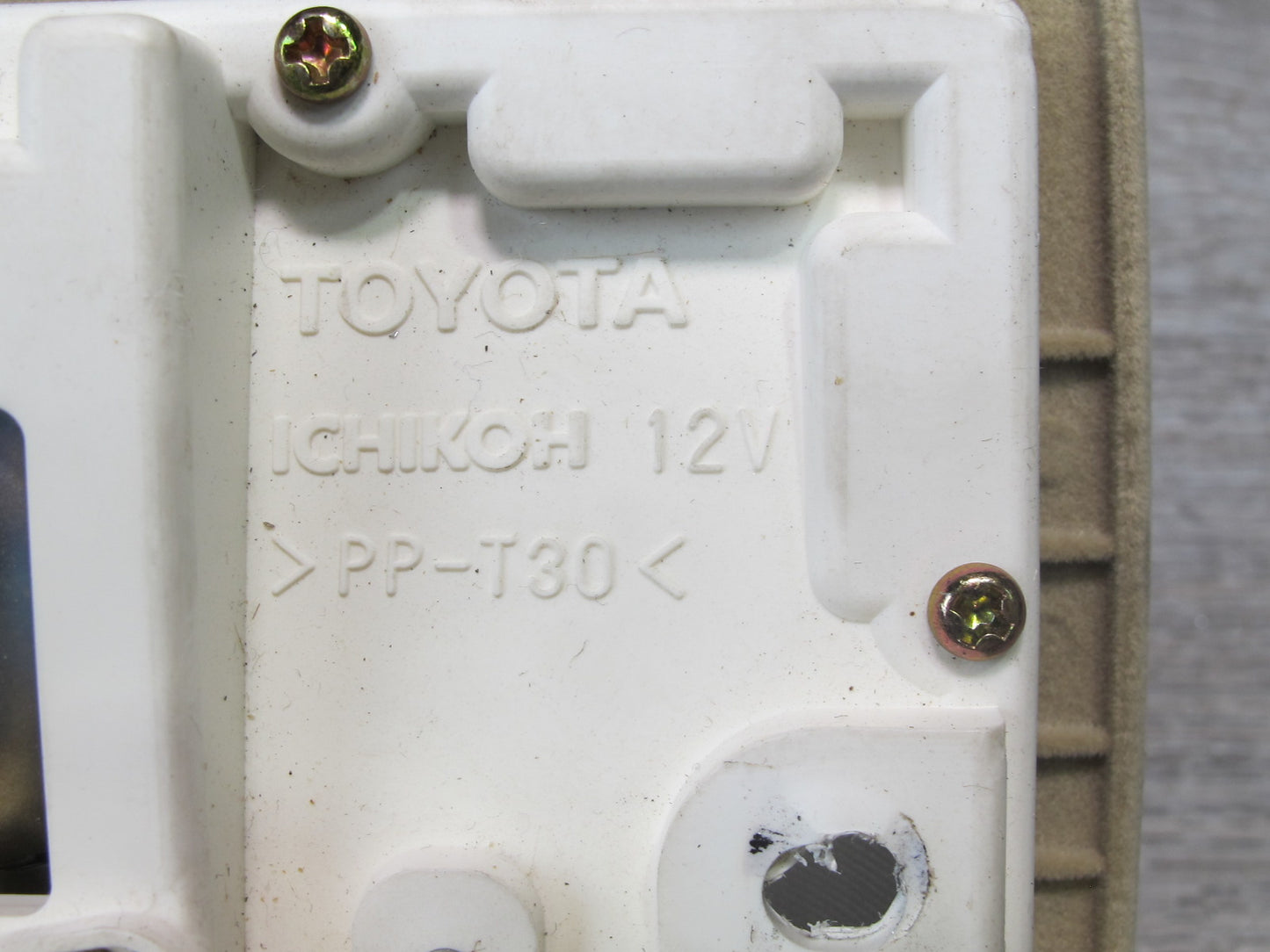 95-97 Lexus UCF20L LS400 Overhead Console Dome Light Lamp w Sunroof Switch OEM