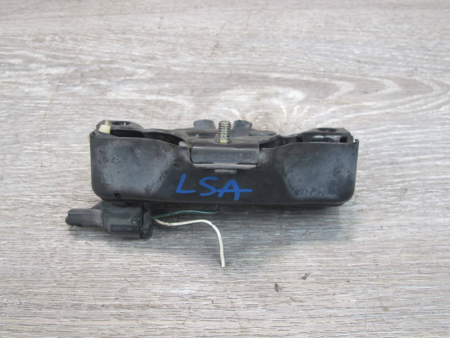 95-97 Lexus UCF20L LS400 Rear Trunk Lid Lock Latch Actuator OEM