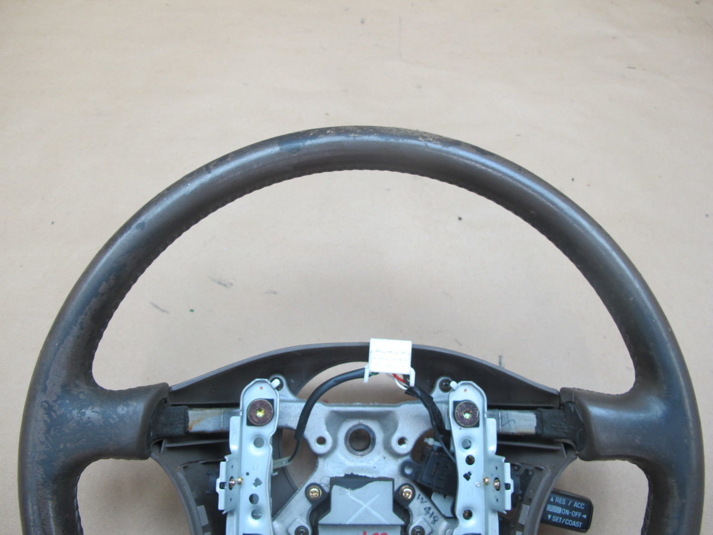 95-97 Lexus UCF20L LS400 Leather Steering w Cruise Switch