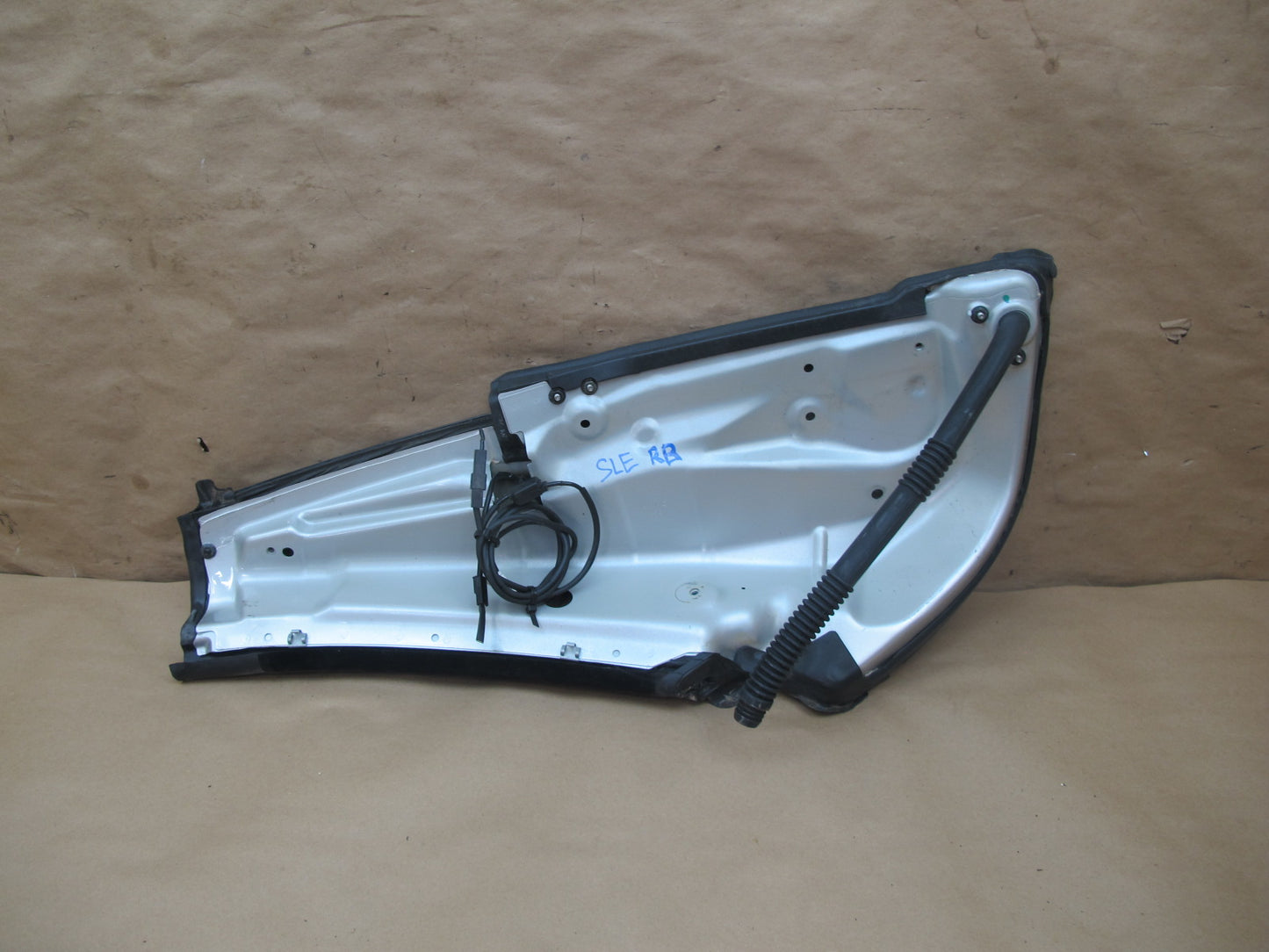 03-12 Mercedes R230 Convertible Rear Right C Pillar Hinge Trim Cover OEM