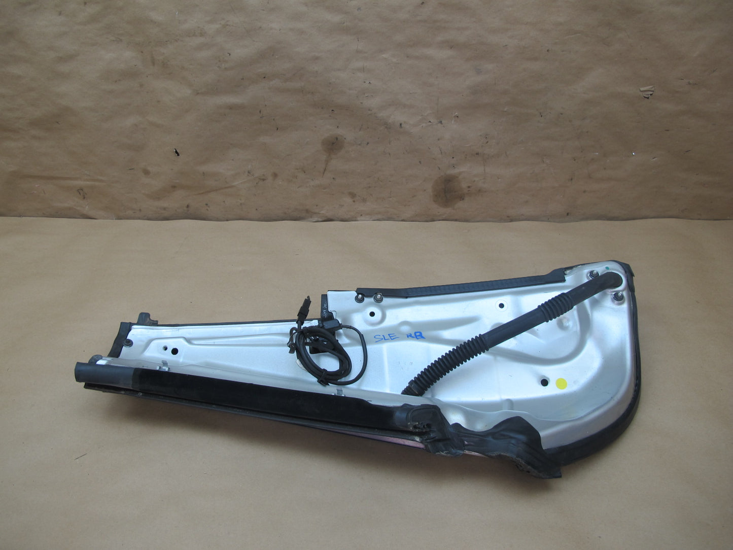 03-12 Mercedes R230 Convertible Rear Right C Pillar Hinge Trim Cover OEM