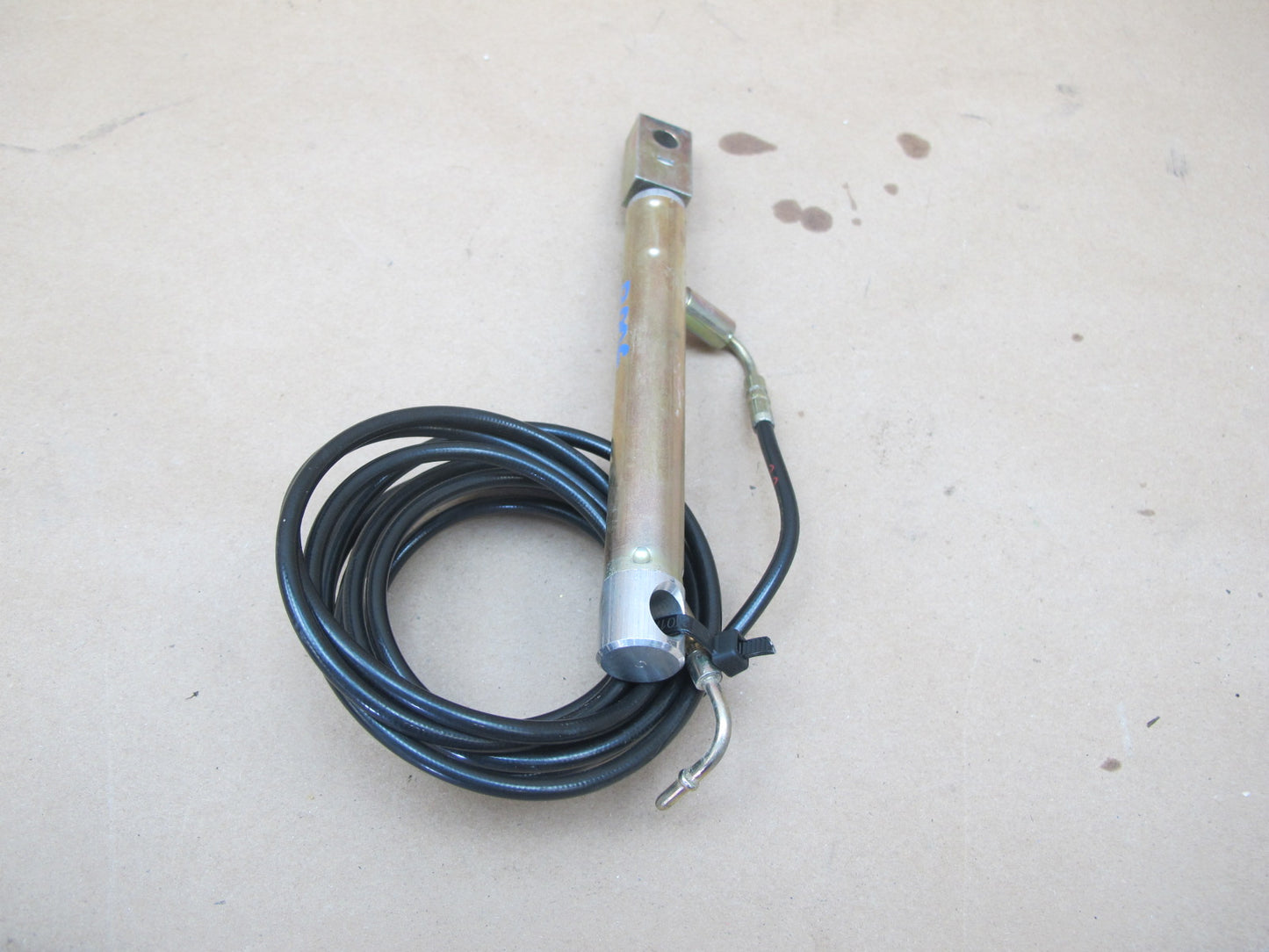 03-12 Mercedes R230 Sl-class Convertible Right Cylinder w Cable OEM