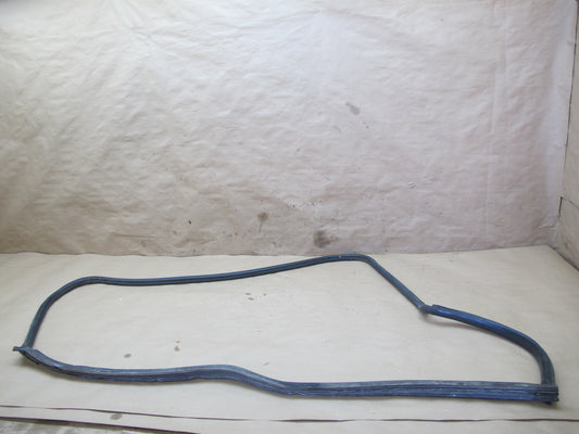 77-89 BMW E24 6-SERIES Front Right Passenger Door Weatherstrip Rubber Seal OEM