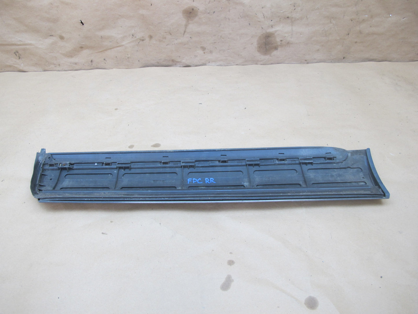 2003-2010 Porsche Cayenne 955 Rear Right Door Trim Molding Cover