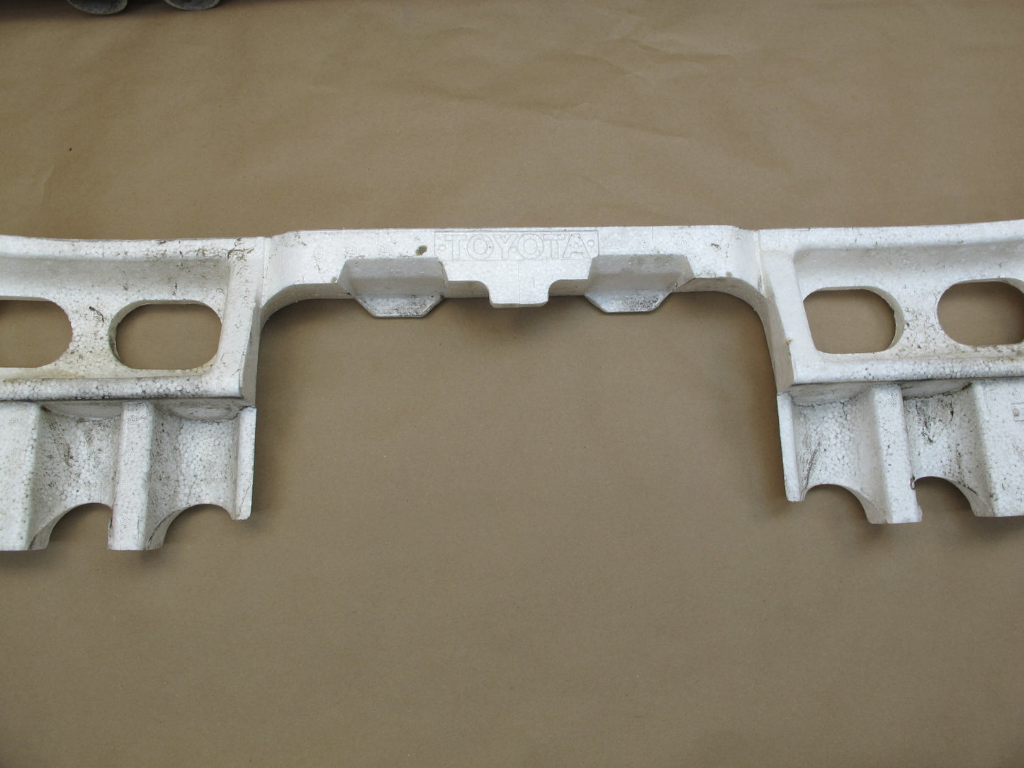 92-96 Lexus UZZ30L SC300 SC400 Rear Bumper Impact Reinforcement Bar w Foam OEM
