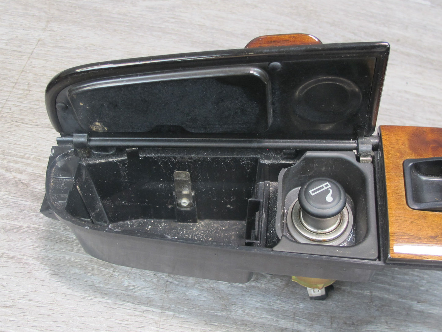95-97 Lexus UCF20L LS400 Rear Right Door Ashtray w Window Switch & Trim OEM