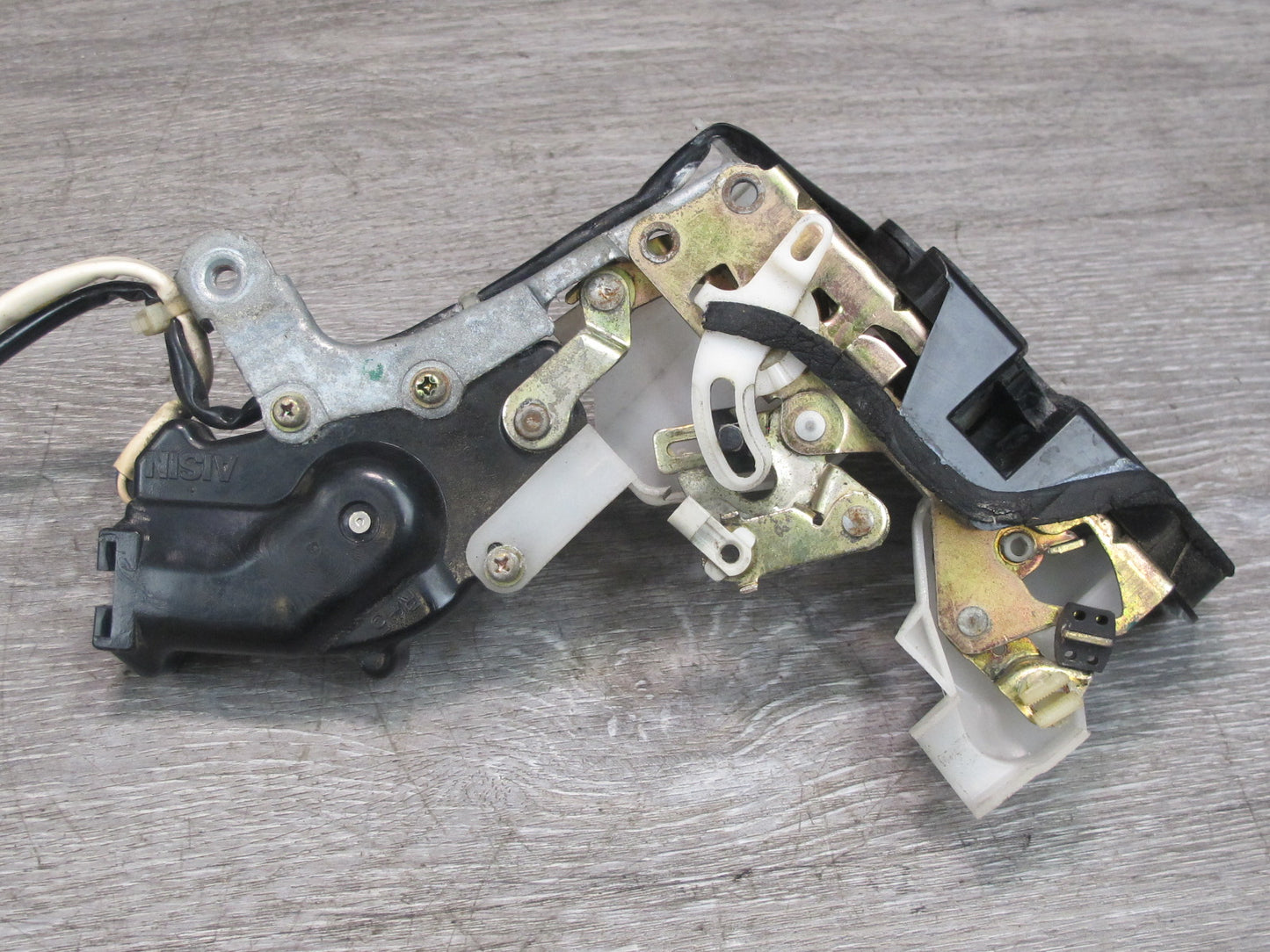 95-97 Lexus UCF20L LS400 Rear Left Door Lock Latch Actuator OEM