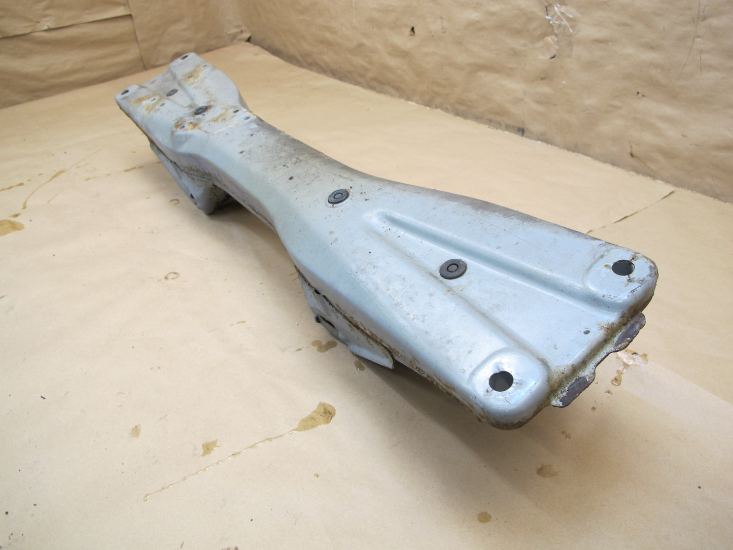 03-05 Toyota MR2 Spyder ZZW30L Rear Crossmember Sub Frame Carrier OEM