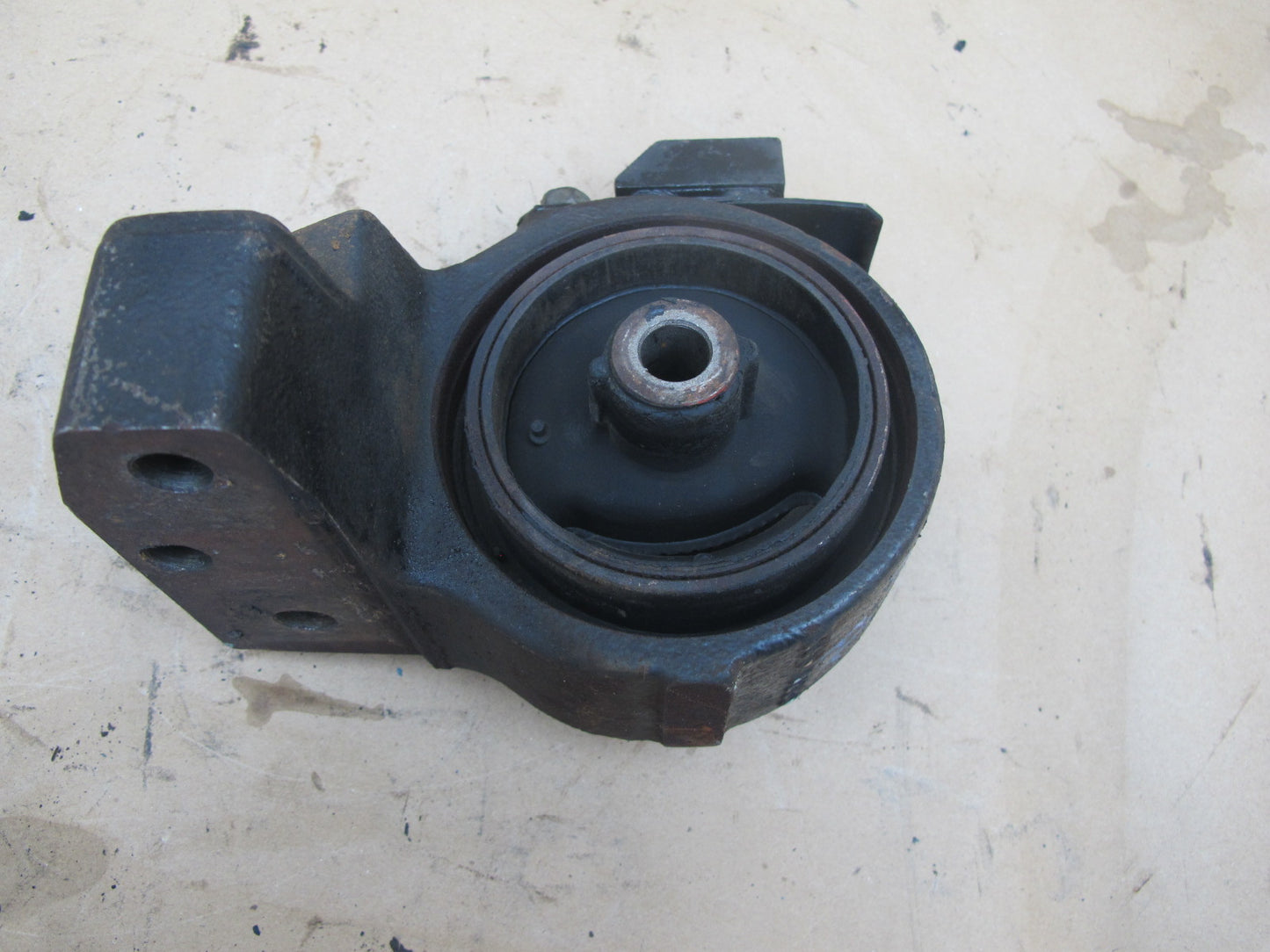 91-99 Dodge Stealth 3000GT Front Left Engine Motor Mount Support OEM