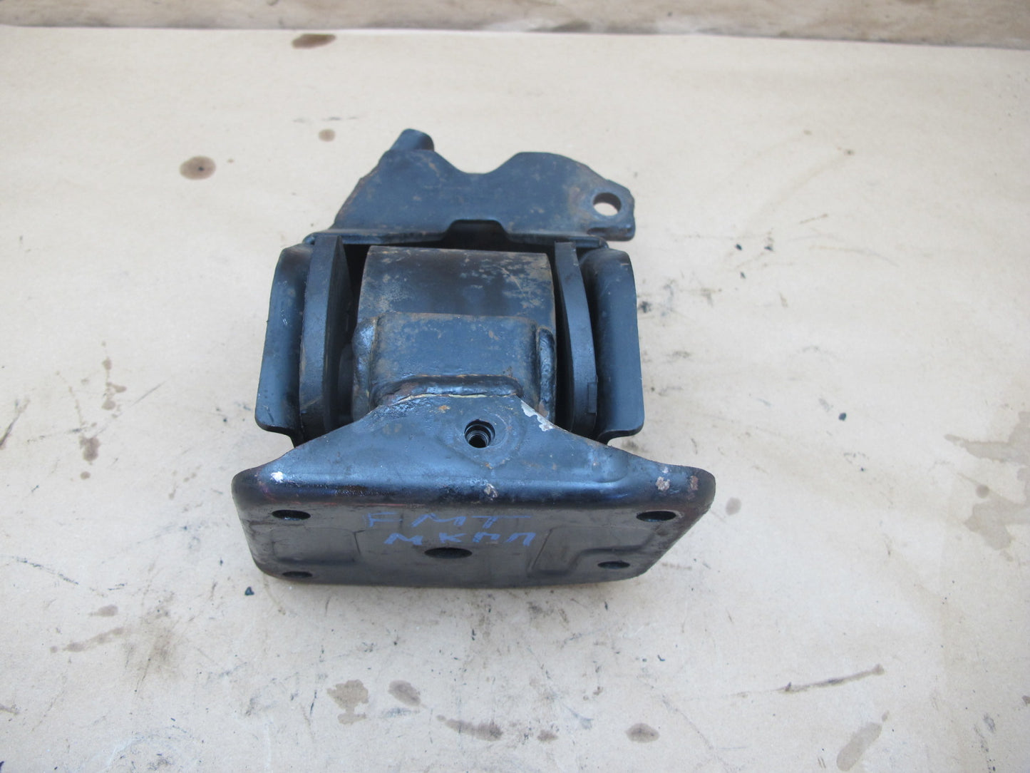 91-99 Dodge Stealth 3000GT FWD F5M33 M/T Manual Transmission Mount Support OEM