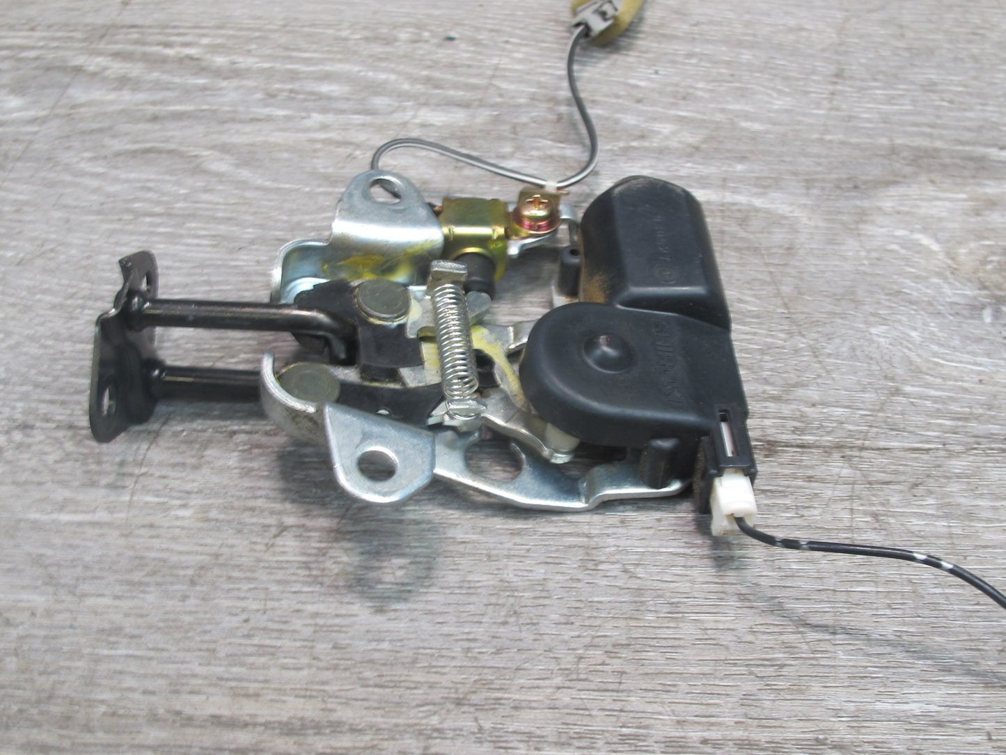 92-00 Lexus UZZ30L SC300 SC400 Rear Trunk Lid Lock Latch Actuator OEM