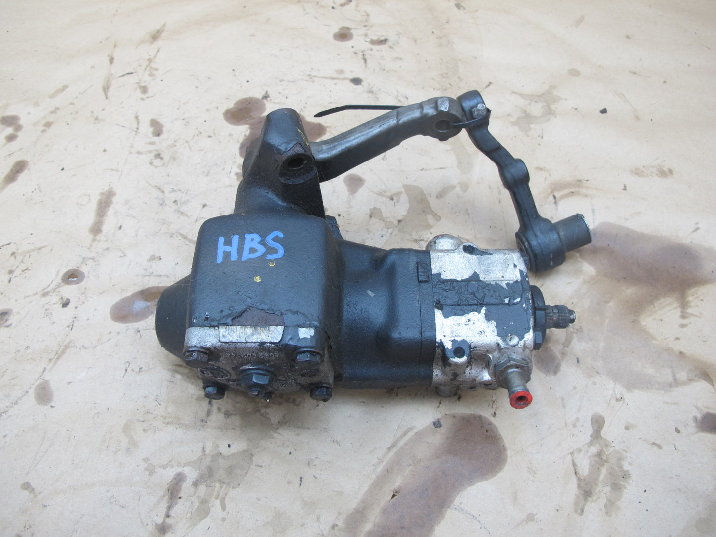 85-87 BMW E24 635CSi Hydraulic Power Steering Gear Box w Arm OEM