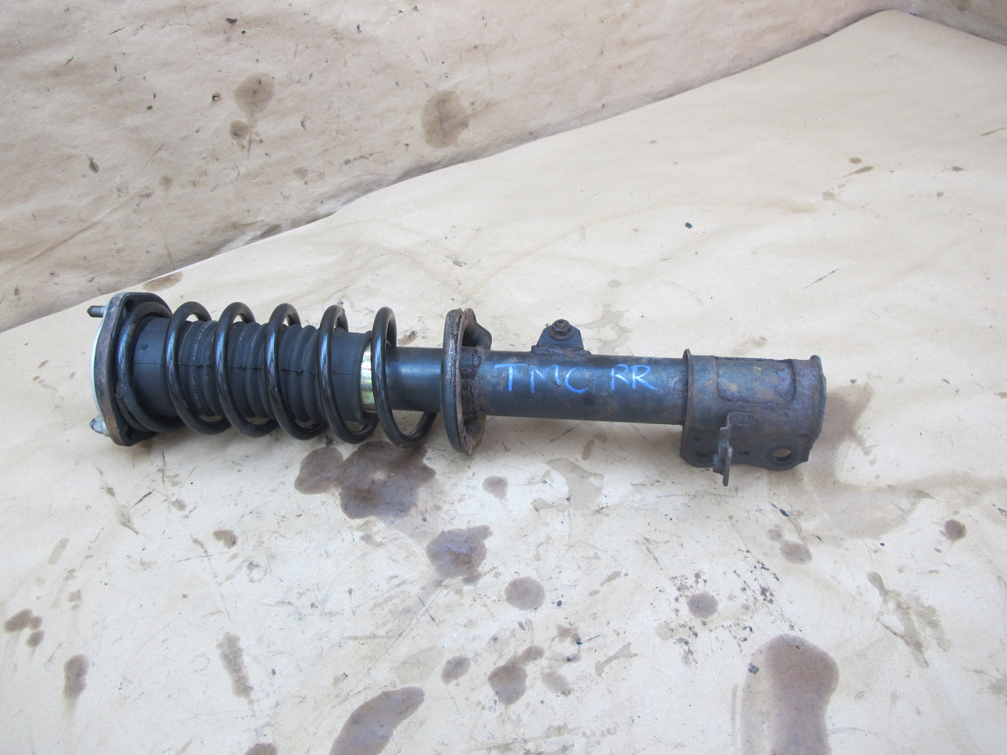 03-05 Toyota MR2 Spyder ZZW30L Rear Right Strut Shock Absorber OEM