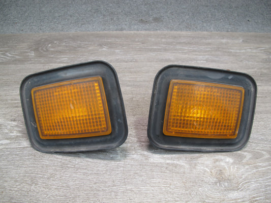 2003-2009 Hummer H2 Front Left & Right Turn Signal Parking Light Lamp Set of 2