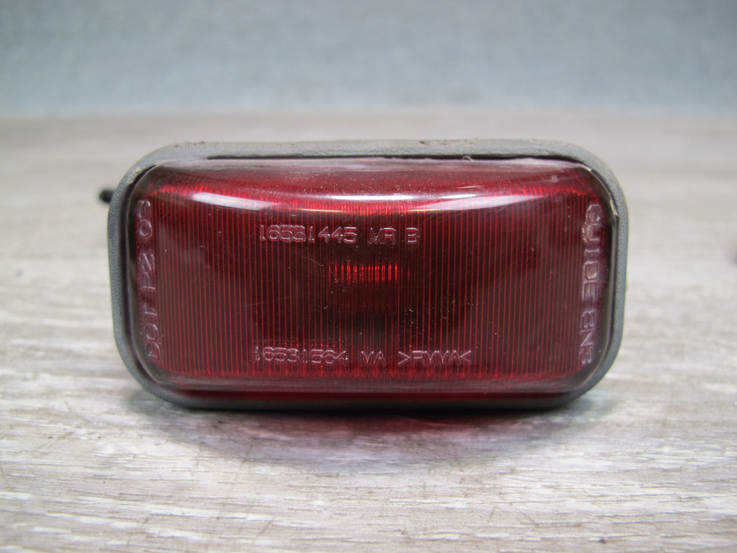 2003-2009 Hummer H2 Rear Roof Clearance Marker Light Lamp RED Set of 3