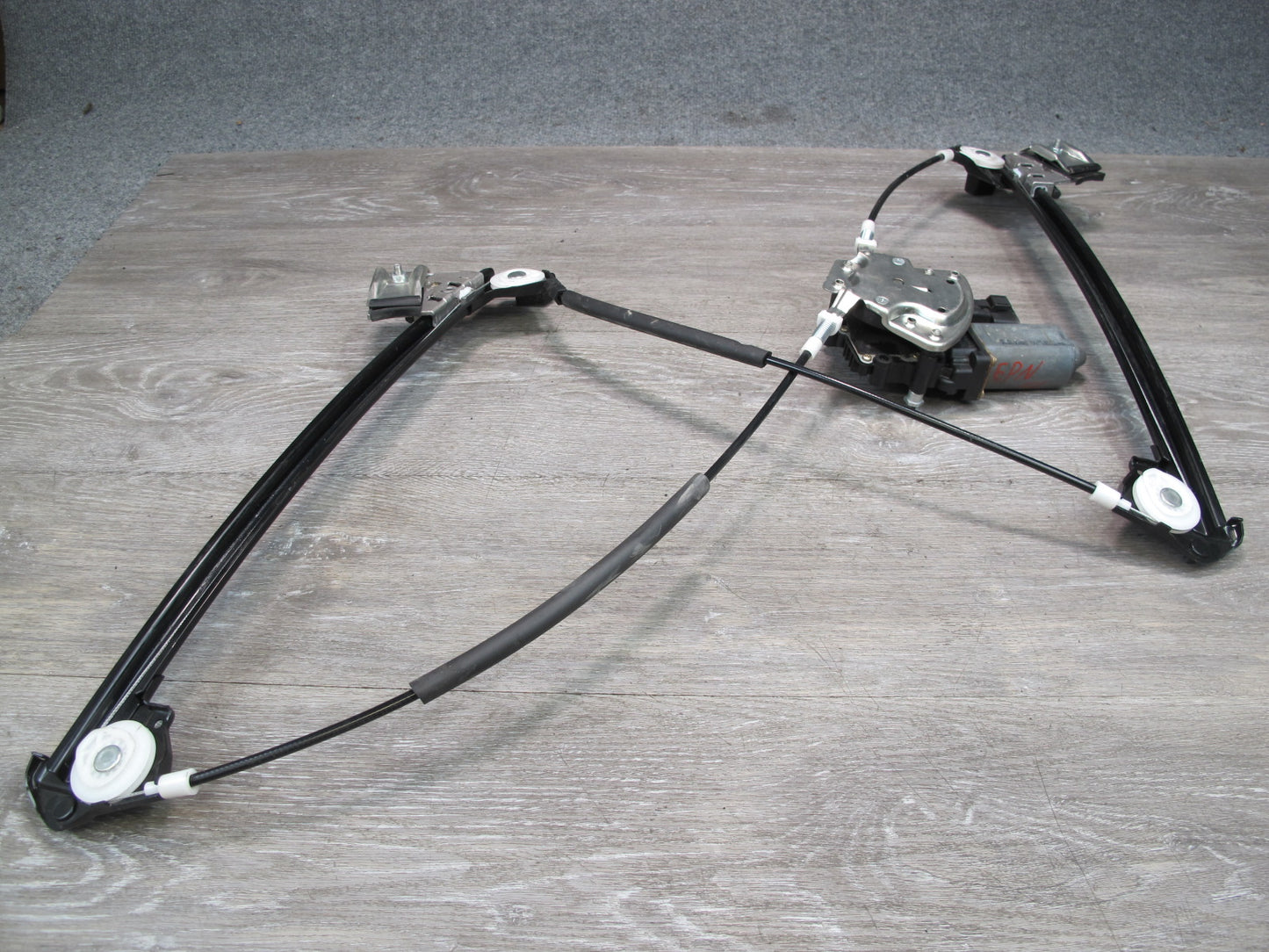 1999-2005 Porsche 911 996 Convertible Front Left Side Window Regulator W/ Motor