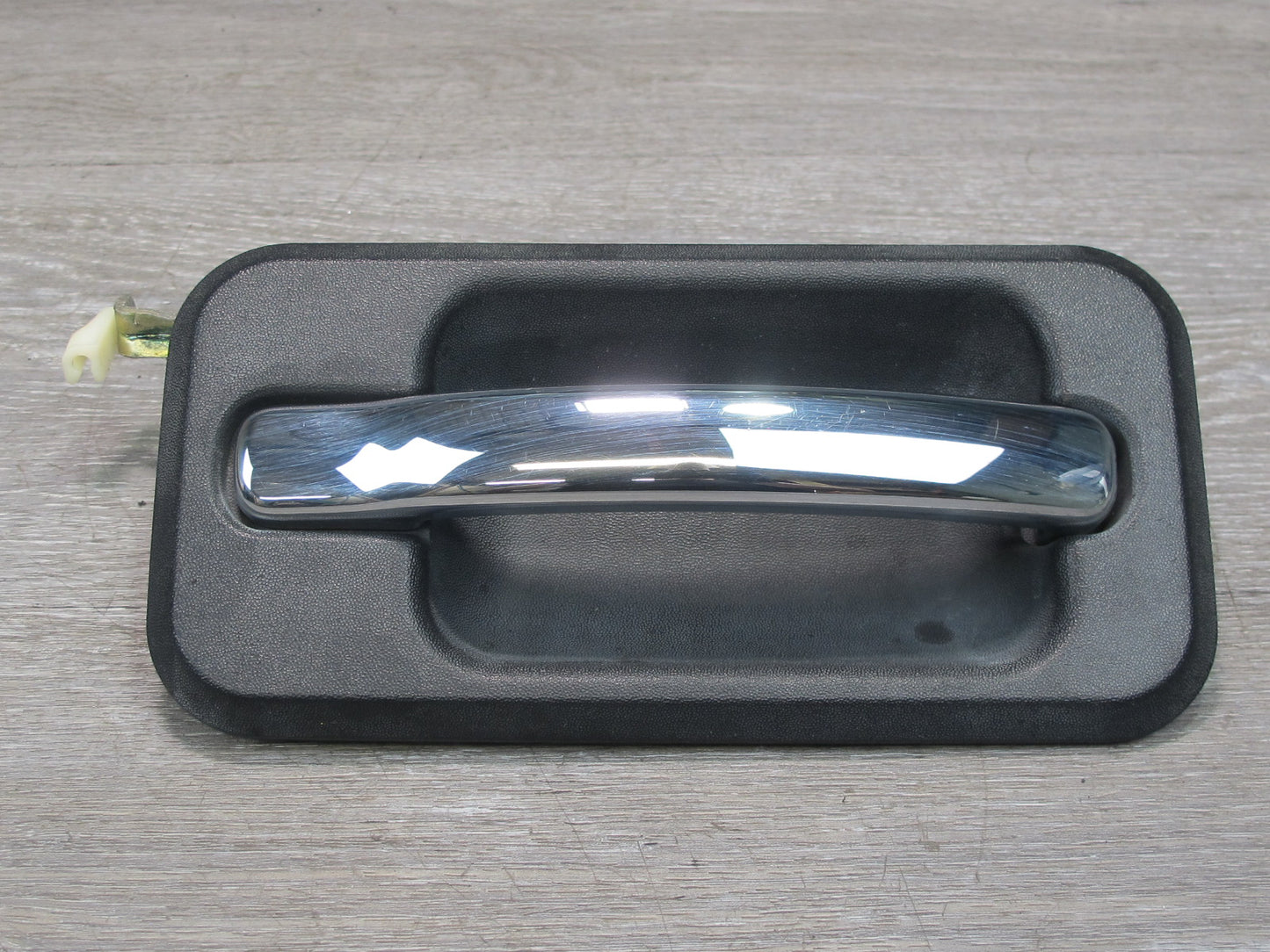 2003-2009 Hummer H2 Front Right Paasenger Side Door Exterior Handle