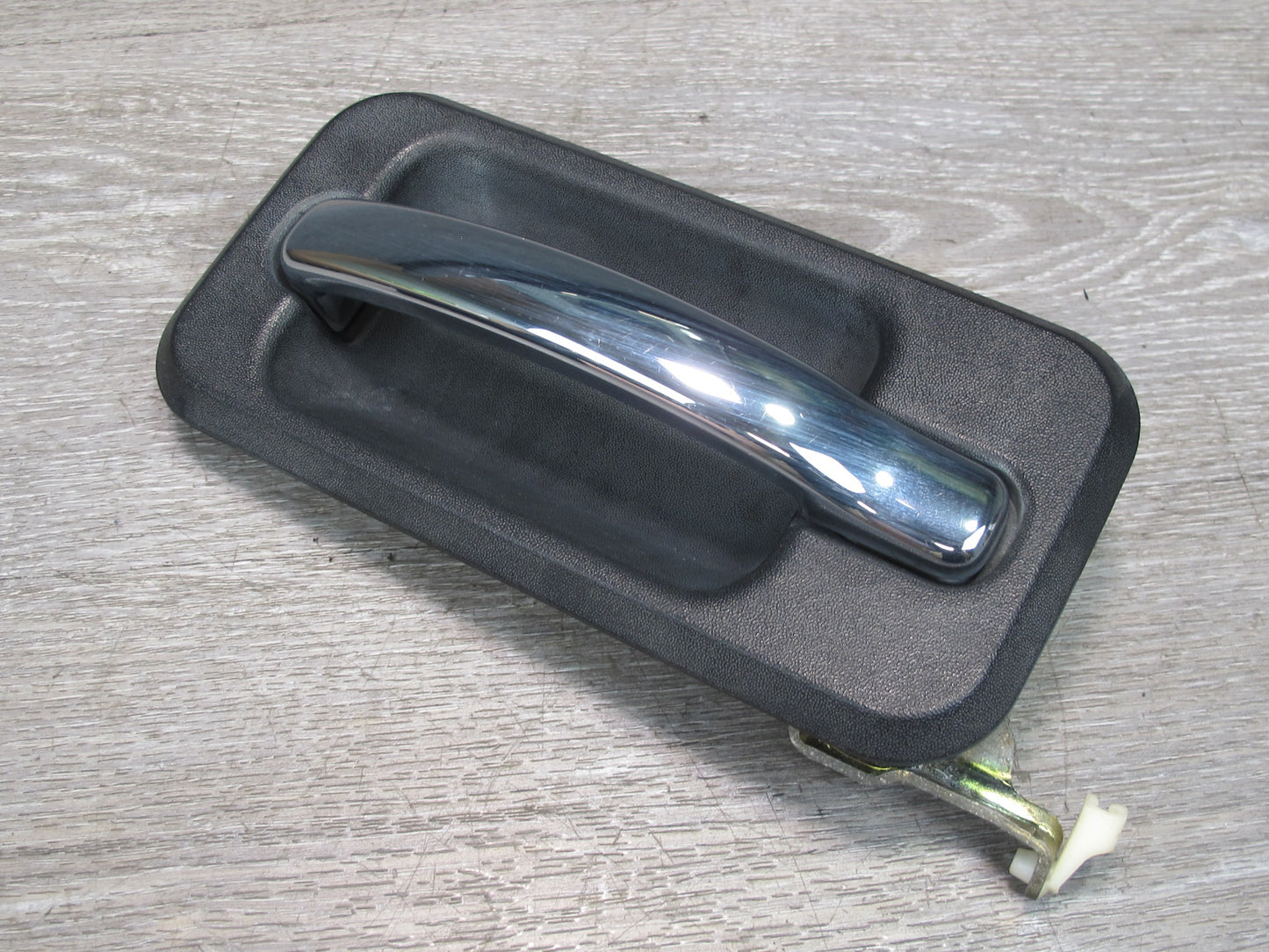 2003-2009 Hummer H2 Front Right Paasenger Side Door Exterior Handle