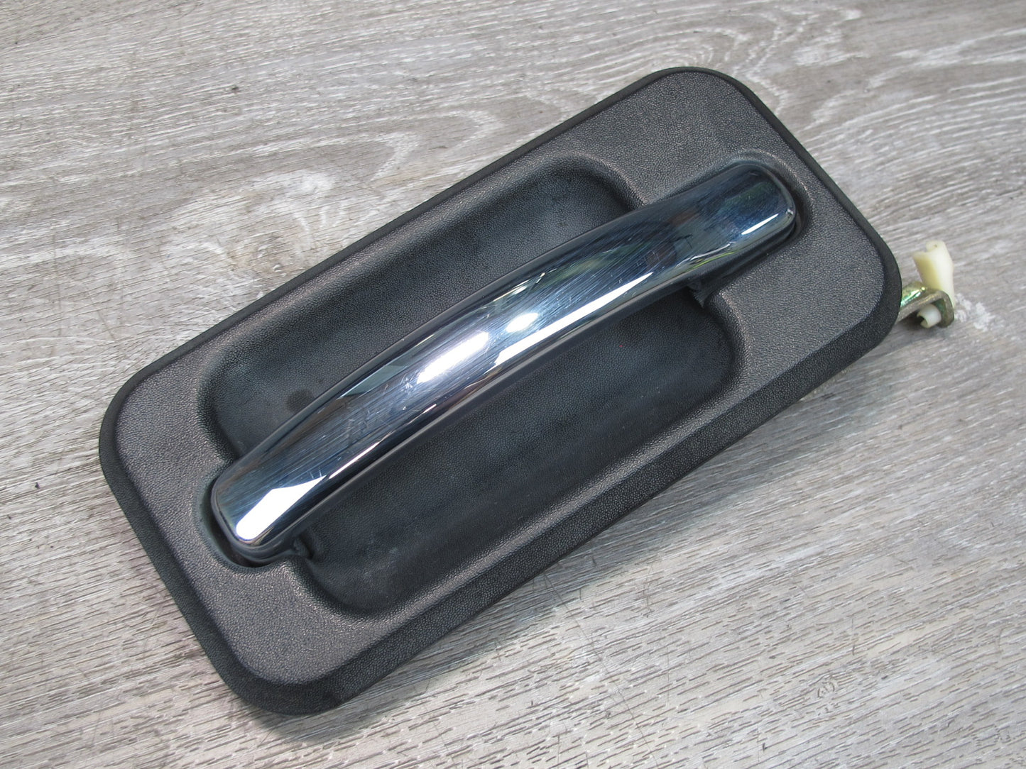 2003-2009 Hummer H2 Front Right Paasenger Side Door Exterior Handle