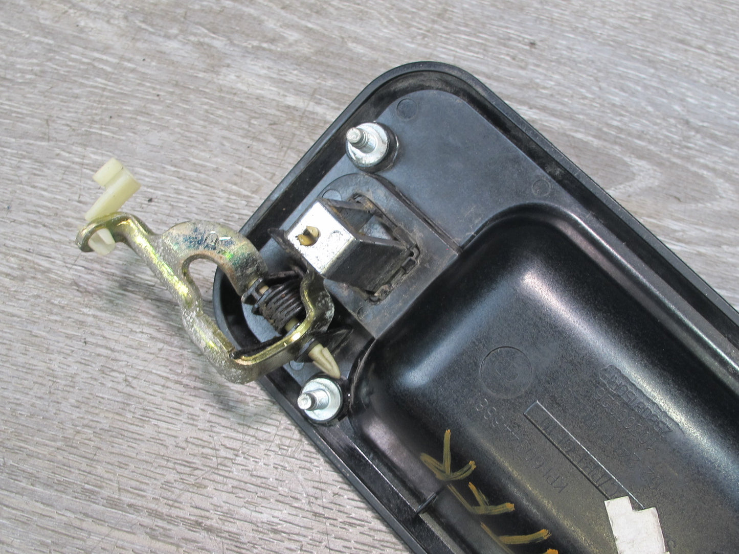 2003-2009 Hummer H2 Front Right Paasenger Side Door Exterior Handle