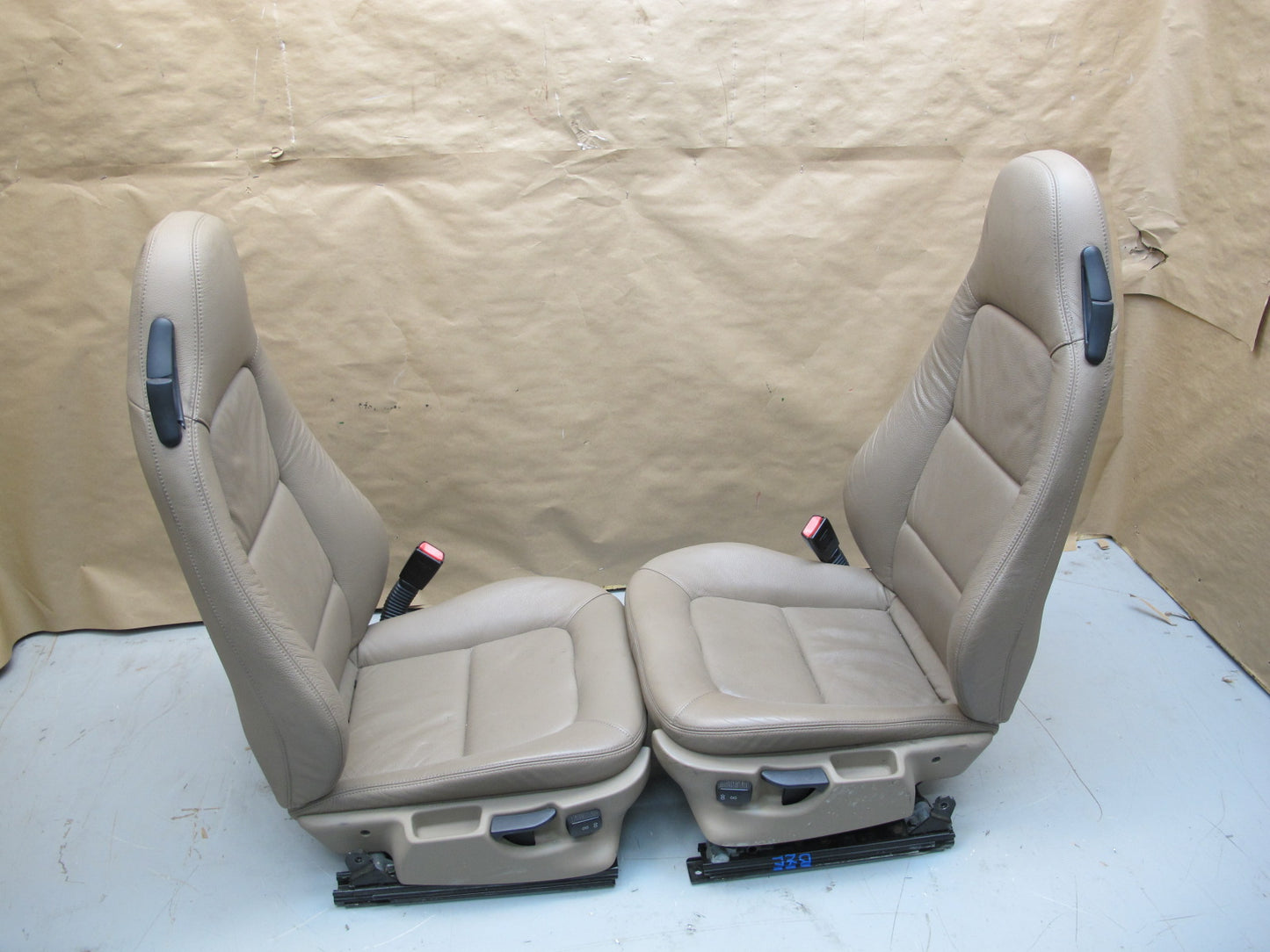 00-02 BMW E36/7 Z3 Set of 2 Left & Right Heated Leather Seat Sand Beige OEM