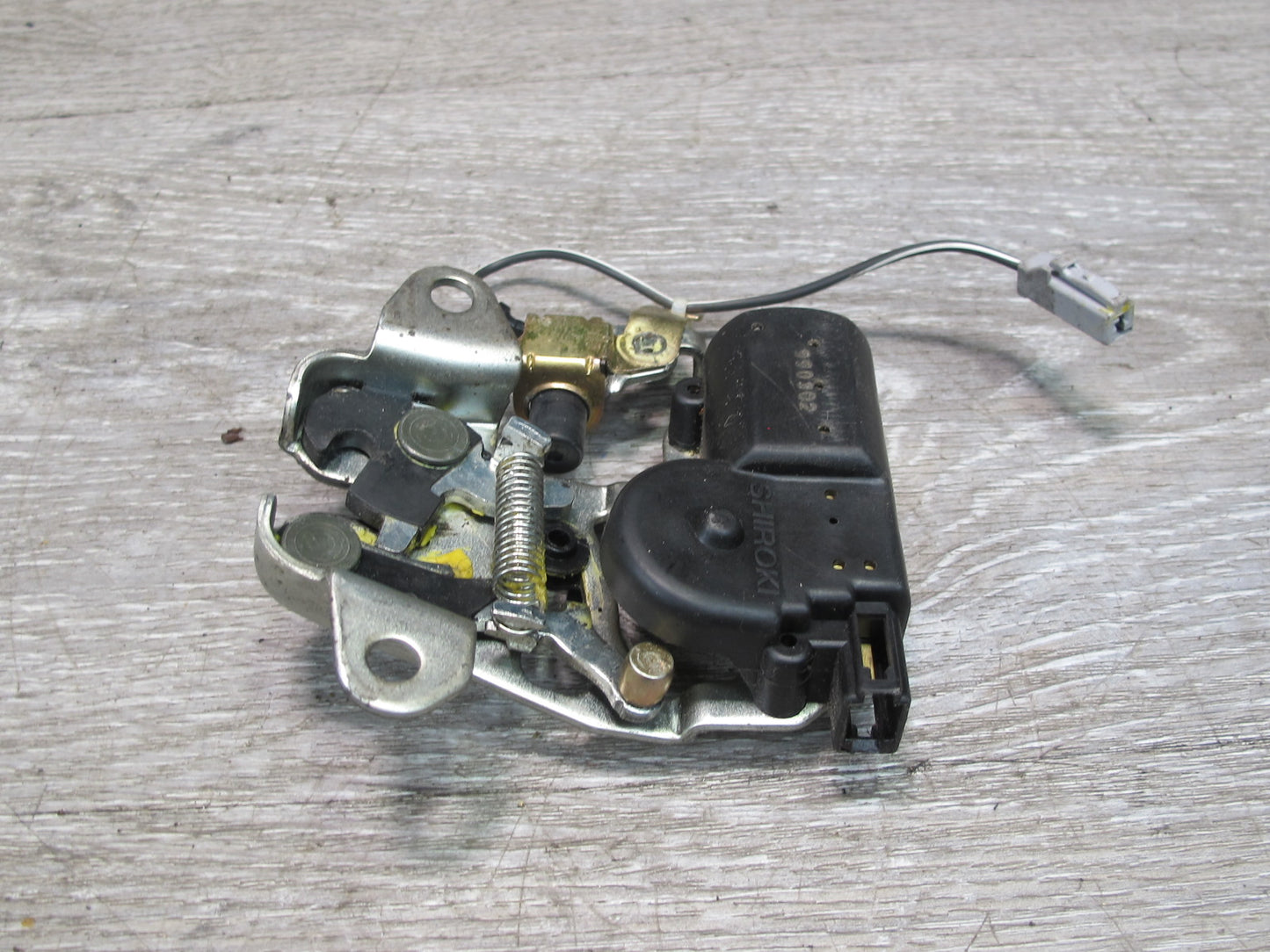 92-00 Lexus JZZ31L SC300 SC400 Rear Trunk Lock Latch Actuator OEM