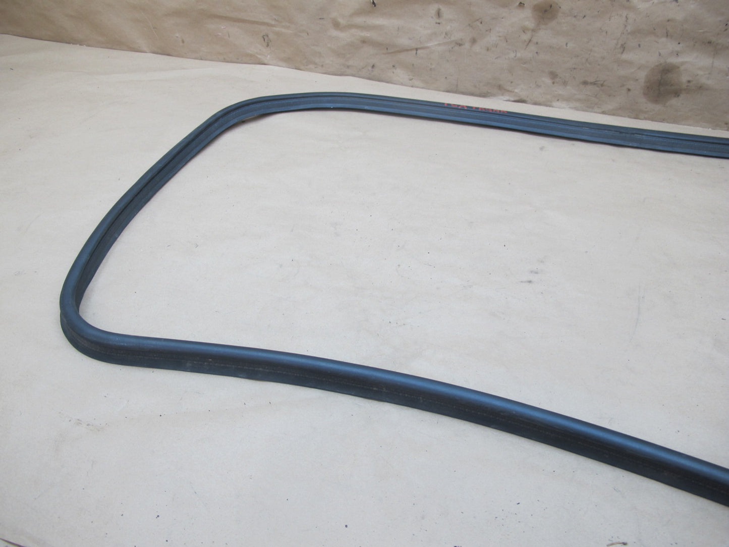 92-96 Toyota Cresta MARK2 JZX90 Rear Trunk Weatherstrip Rubber Seal Gasket OEM