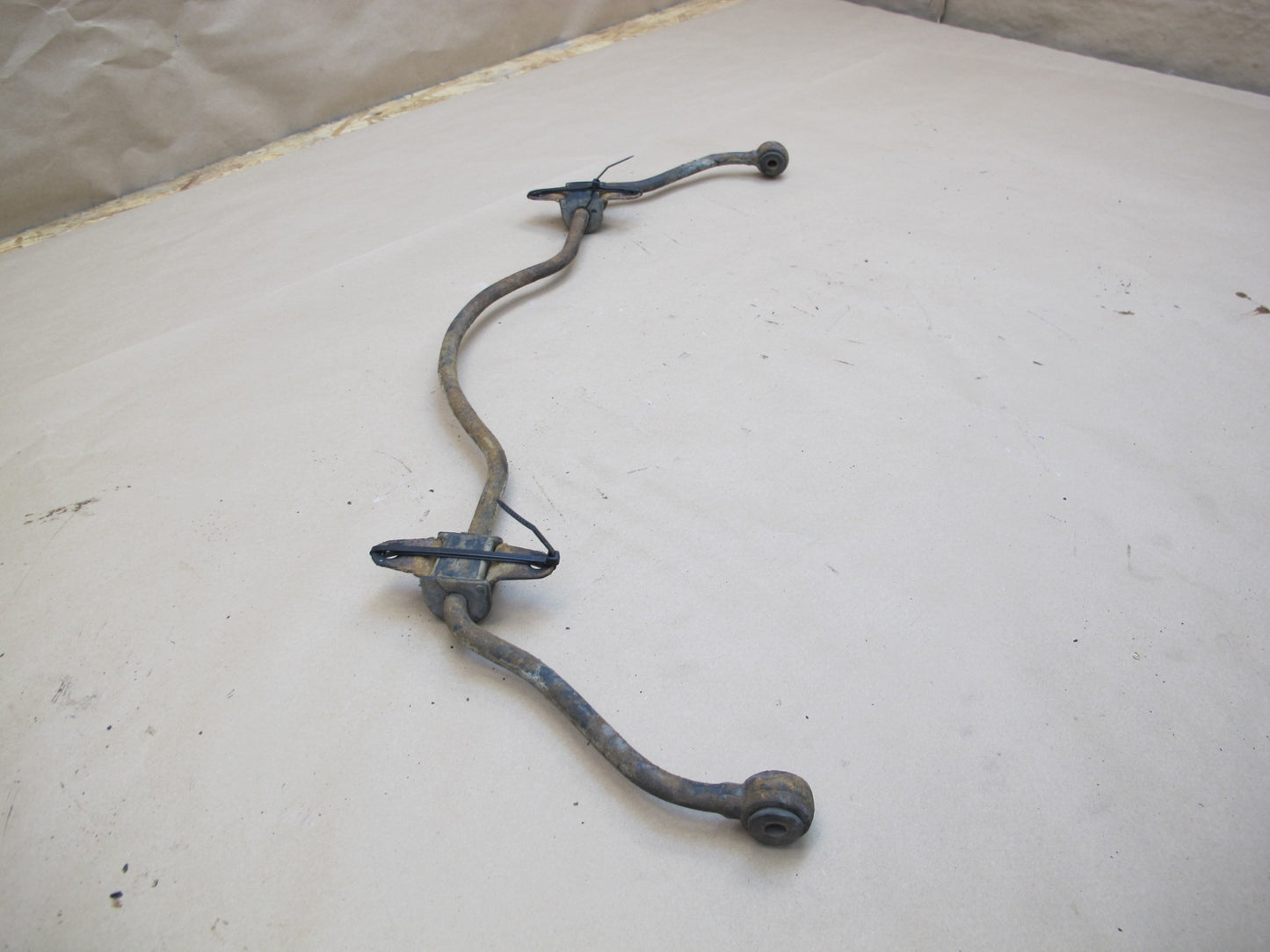 84-85 Toyota Supra MA67 Set of 2 Front & Rear Stabilizer Sway Bar OEM