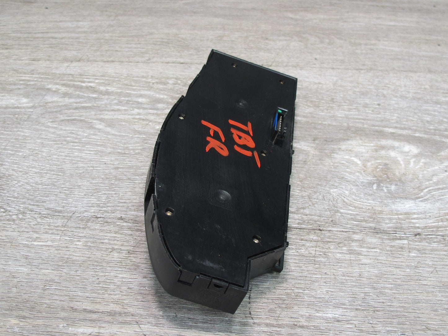 01-06 BMW E46 3-SERIES Front Right Seat Adjustment Switch 8255384 OEM