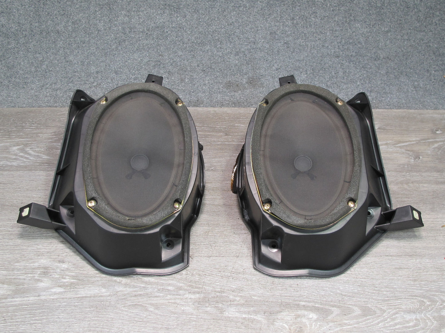 91-96 Dodge Stealth 3000GT Set of 2 Rear Left & Right Quarter Speaker OEM