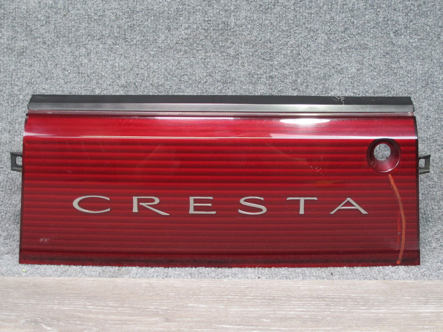 94-96 Toyota Cresta JZX90 Rear Center Tail Light Trim Cover Panel OEM